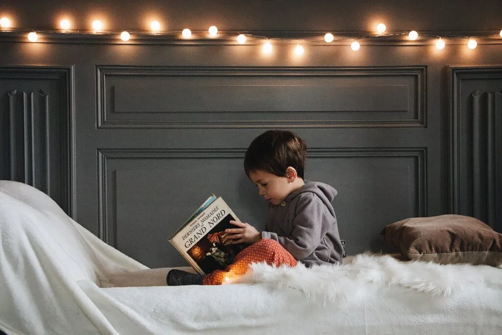 becoming a reader- reading books habit- children book reading habit